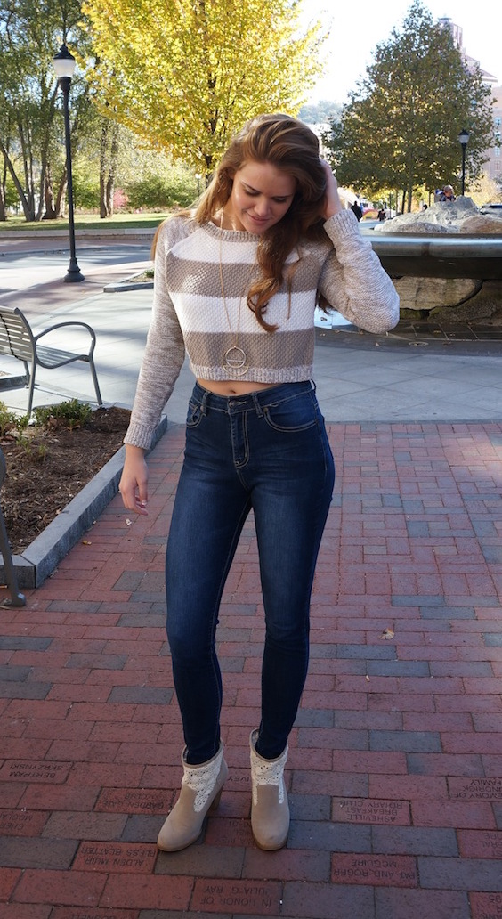 Stripped Cropped Sweater
