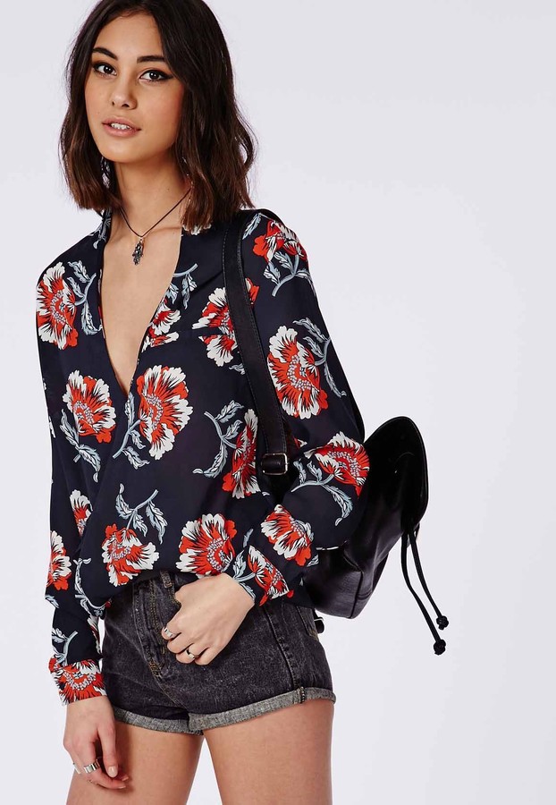 navy-floral-blouse