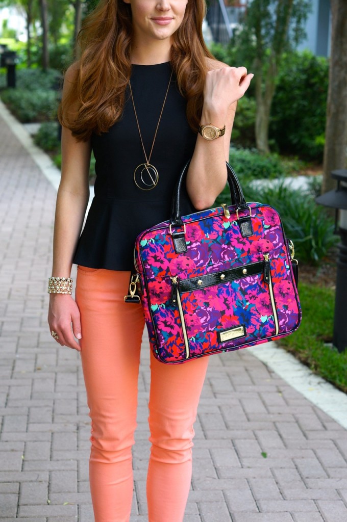 fun-bright-outfit